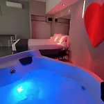 Hotel Living
