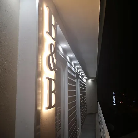 Living Hotel
