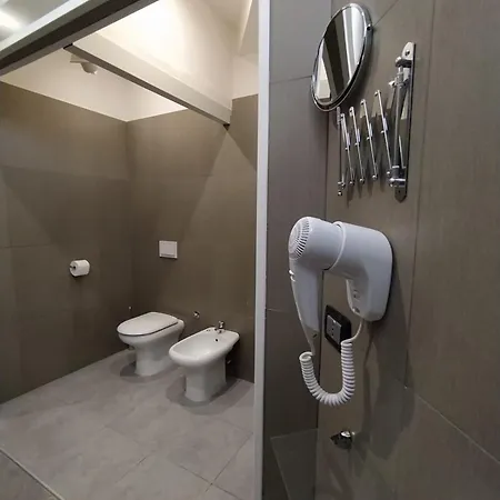 Living Hotel 3*
